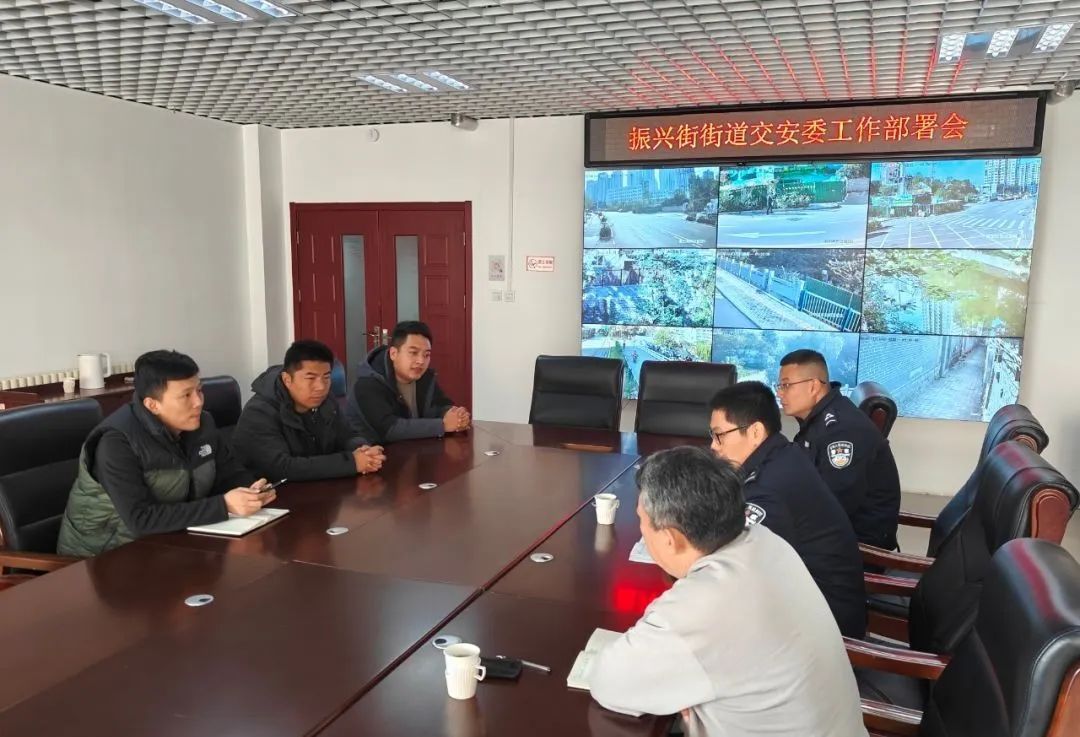 复兴街道交通新动态，重塑城市流动脉络